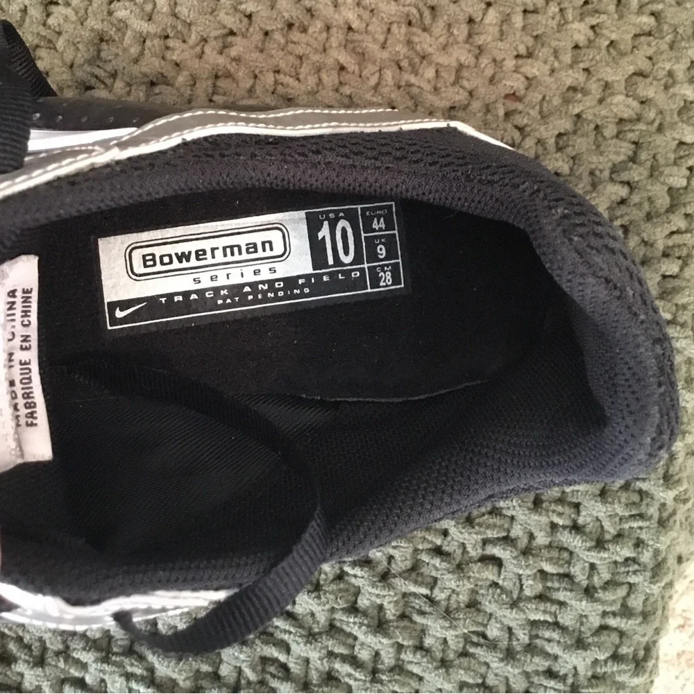 Nike Bowerman Men's Track & Field Shoes Black/Silver, Adjustable Velcro; Size 10